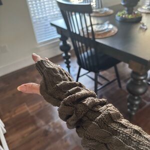 Brown Cable Knit Fingerless Gloves